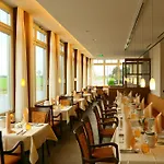 Zum Stein Wellness & Genuss Ξενοδοχείο Oranienbaum-Woerlitz