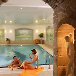 Ξενοδοχείο Zum Stein Wellness & Genuss 4*