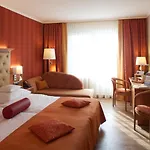 Zum Stein Wellness & Genuss Hotel