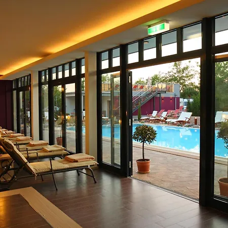 فندق Zum Stein Wellness & Genuss