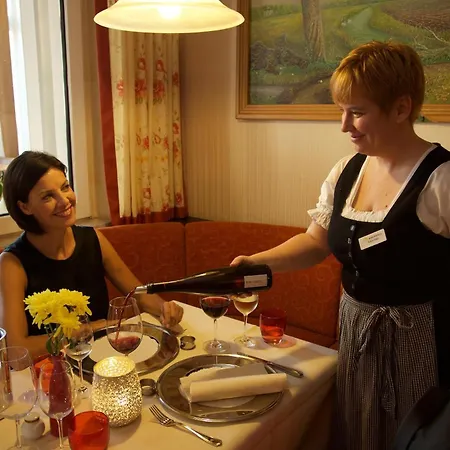 Zum Stein Wellness & Genuss Ораниенбаум-Вёрлиц