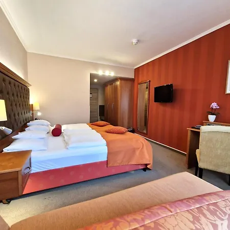 Zum Stein Wellness & Genuss 4* Oranienbaum-Woerlitz