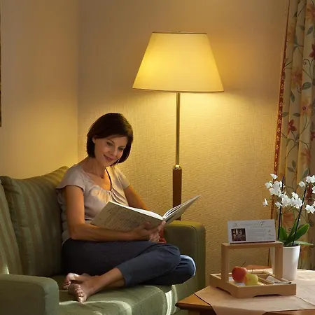 Ringhotel Zum Stein Hotel 4*