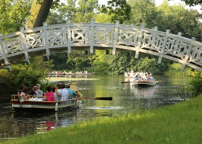 Zum Stein Wellness & Genuss Отель