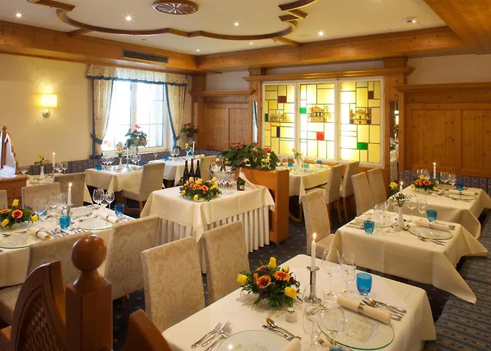 Отель Zum Stein Wellness & Genuss