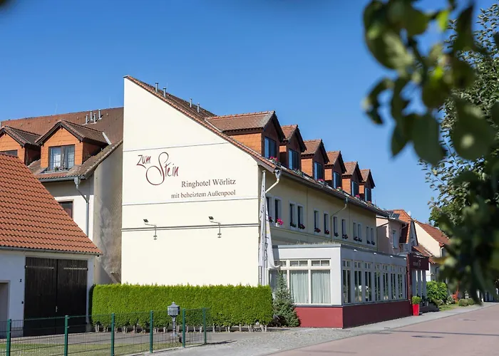 Отель Zum Stein Wellness & Genuss Ораниенбаум-Вёрлиц